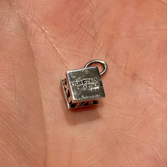 Tiffany & Co. Atlas Cube 925 silver cube charm - Picture 6 of 8